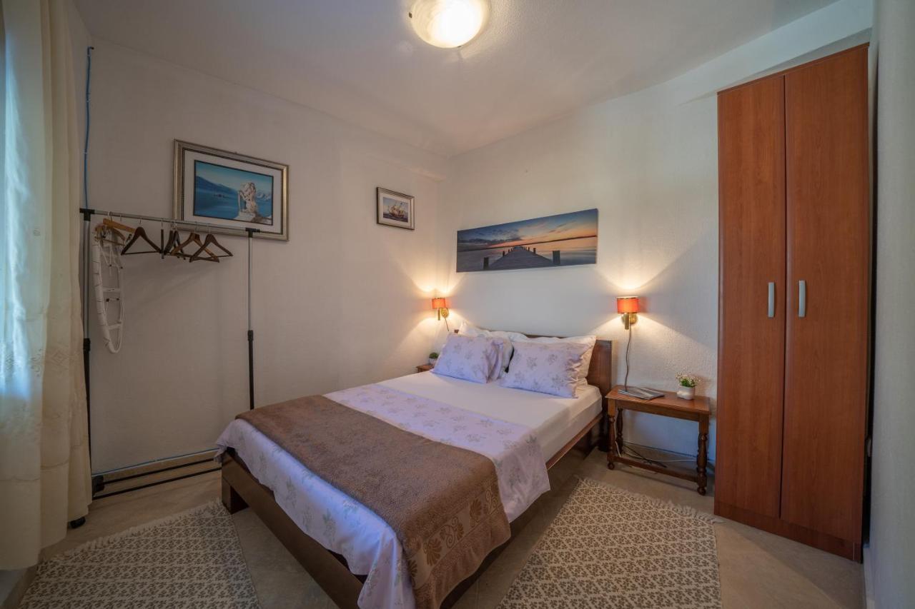 Aneta Apartments Risan Buitenkant foto