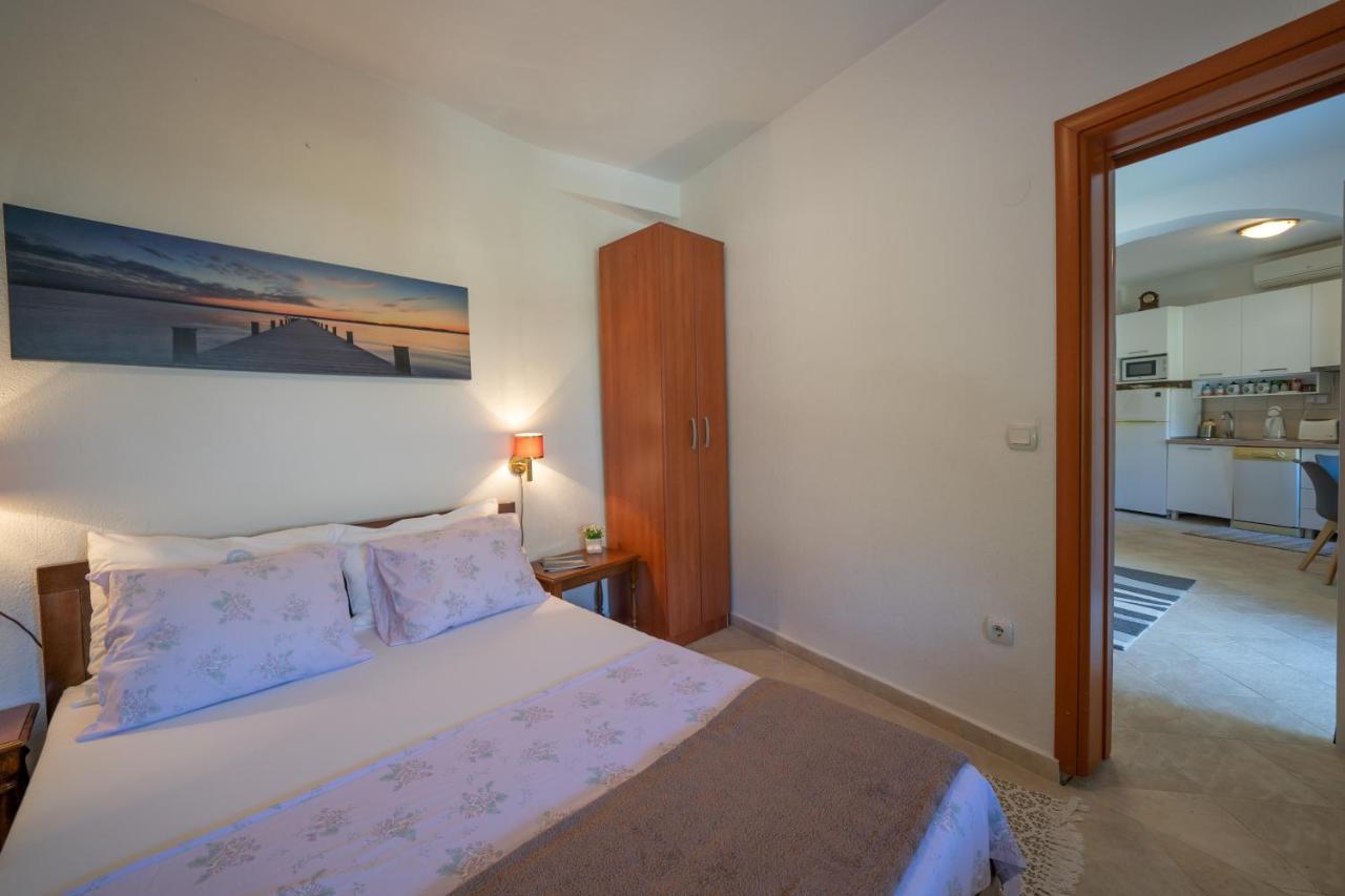 Aneta Apartments Risan Buitenkant foto